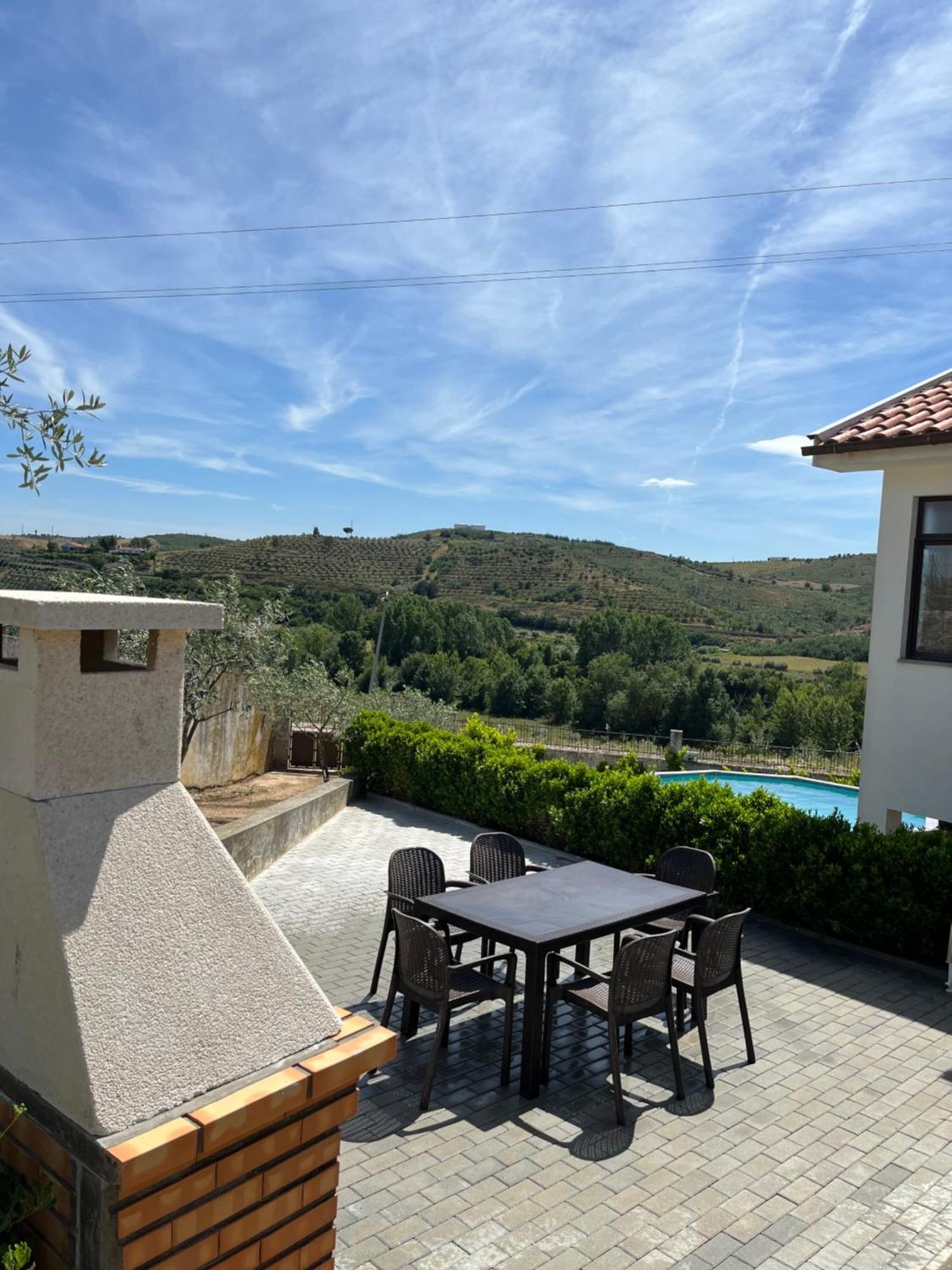 Alojamento, Chelas Rural Al Mirandela Buitenkant foto