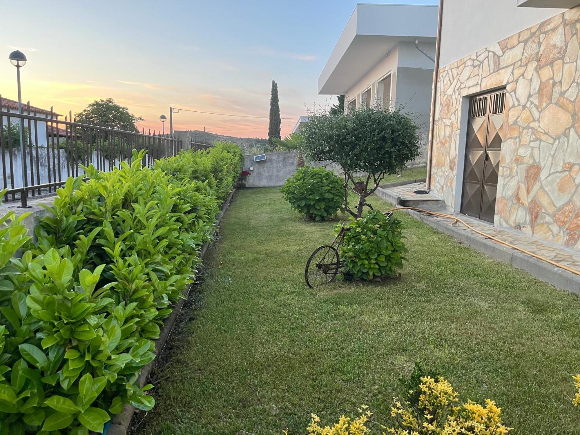 Alojamento, Chelas Rural Al Mirandela Buitenkant foto